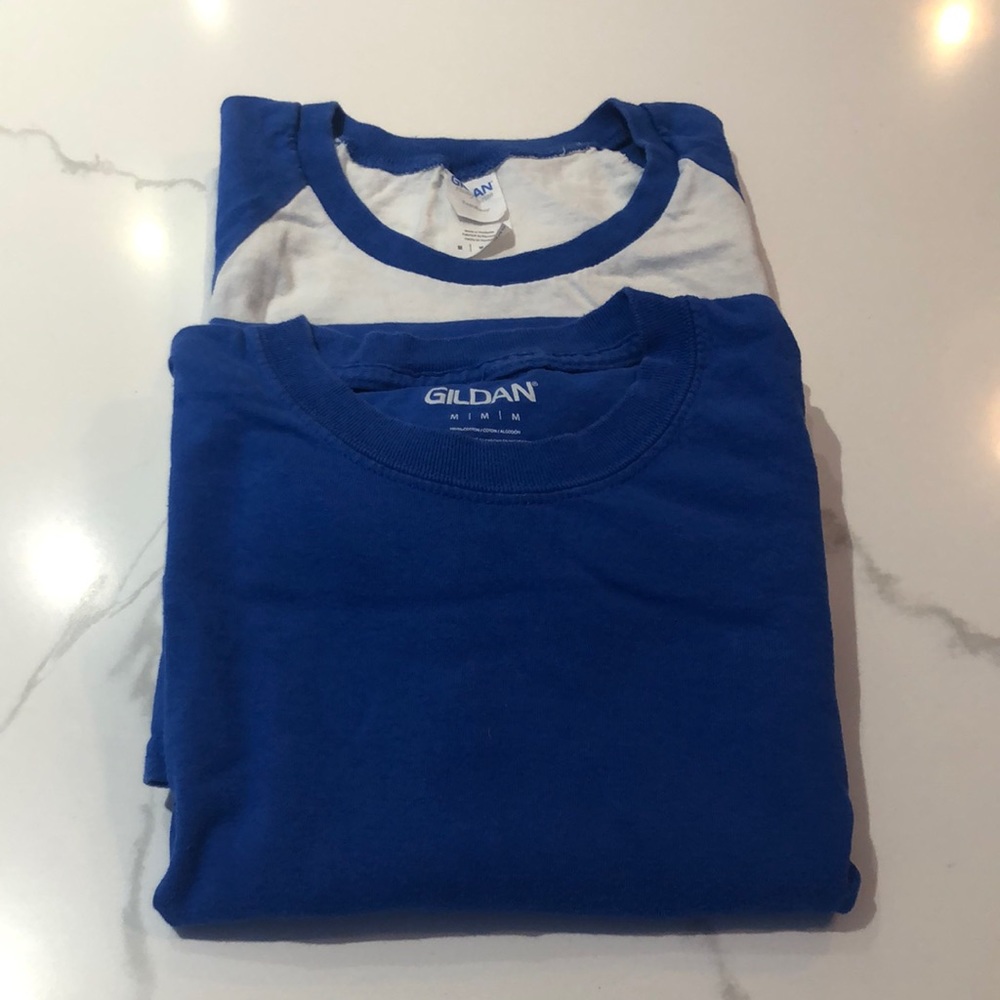 Gildan T-shirt Bundle of two. Short sleeve & 3/4 raglan shirt